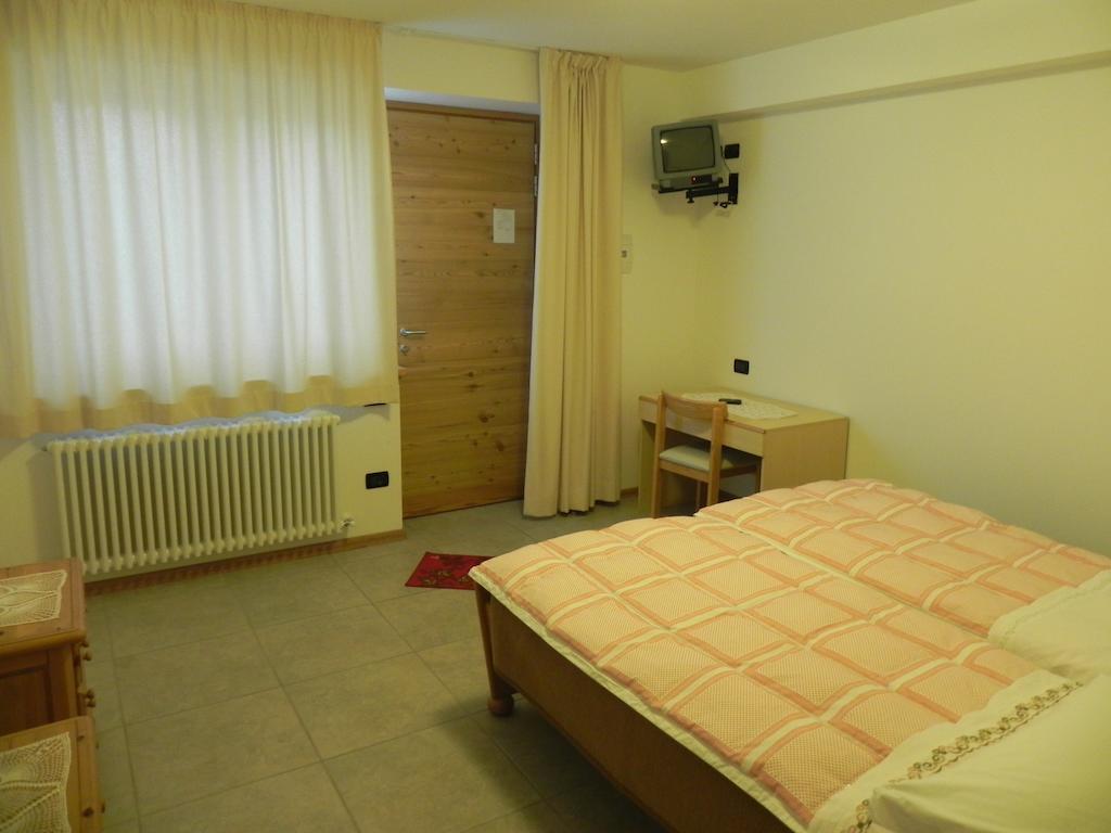 Rifugio Capanna Bill Hotell Rocca Pietore Rum bild